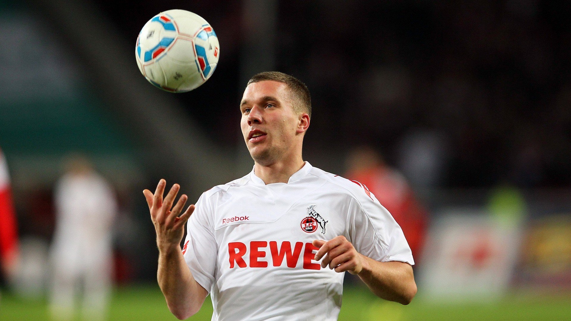 詹姆斯状态火爆，WTT大满贯抢七大战对阵热刺，费城76人力争逆转